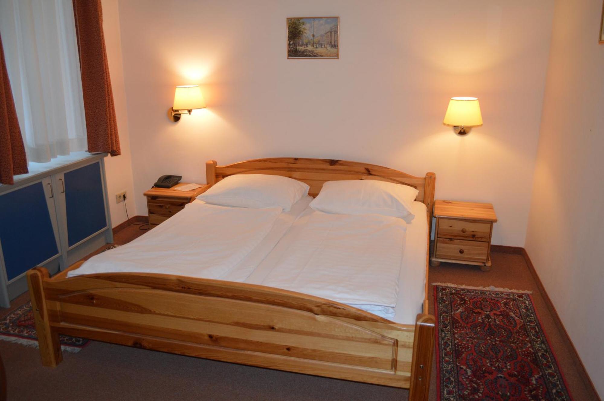 Hotel Pension Walzerstadt Відень Номер фото